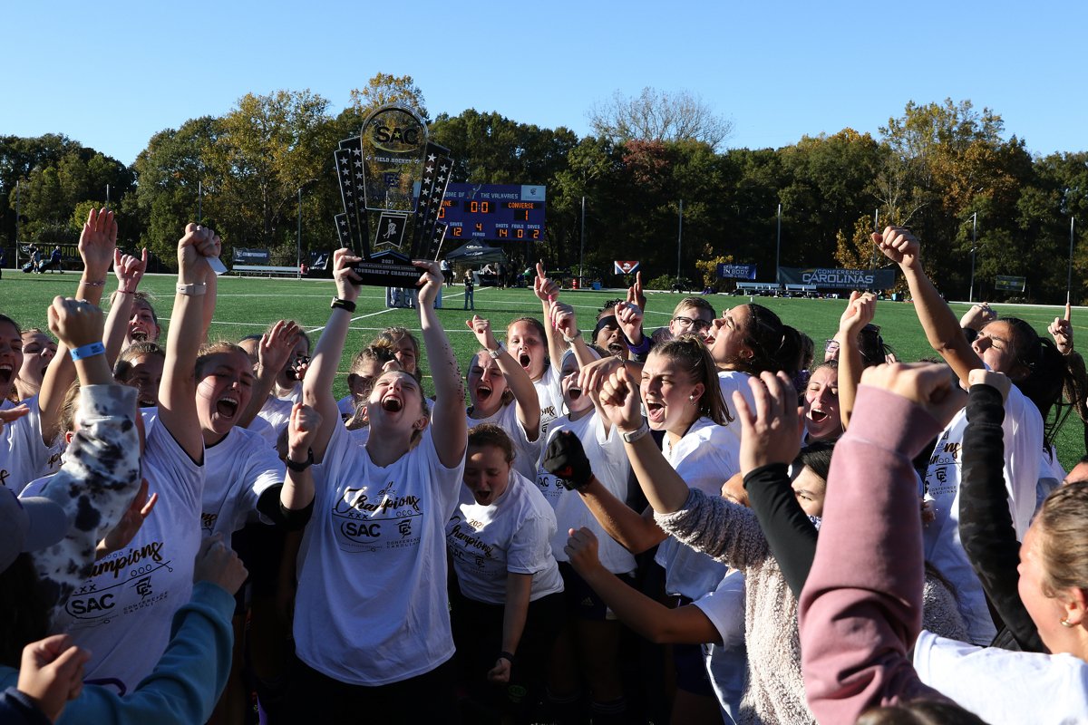 Valkyries_FH's tweet photo. The Converse Field Hockey team became the first ever Converse athletics team to win both a regular season and tournament Championship in the same season! #GoValkyries 

📰https://t.co/WW3Fe0URY6 https://t.co/Qym5trgPqT