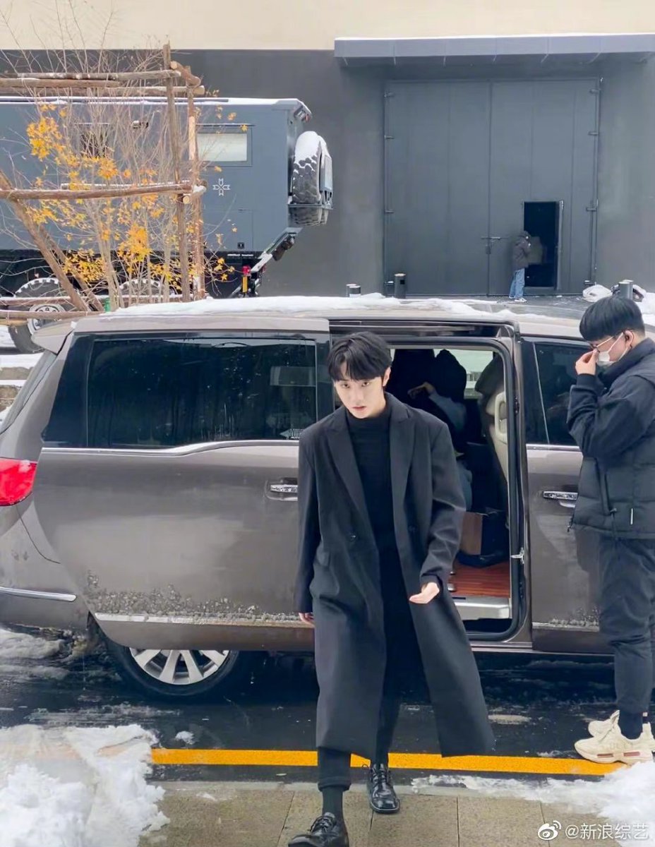 tiff_ilosophy's tweet photo. 🔥📢 official announcement: liuye is joining iqiyi’s new film variety show《Action》as part of its group of up-and-coming actors 😎✨

#LiuYe #刘也 #开拍吧电影 https://t.co/KdA5ULwNsZ