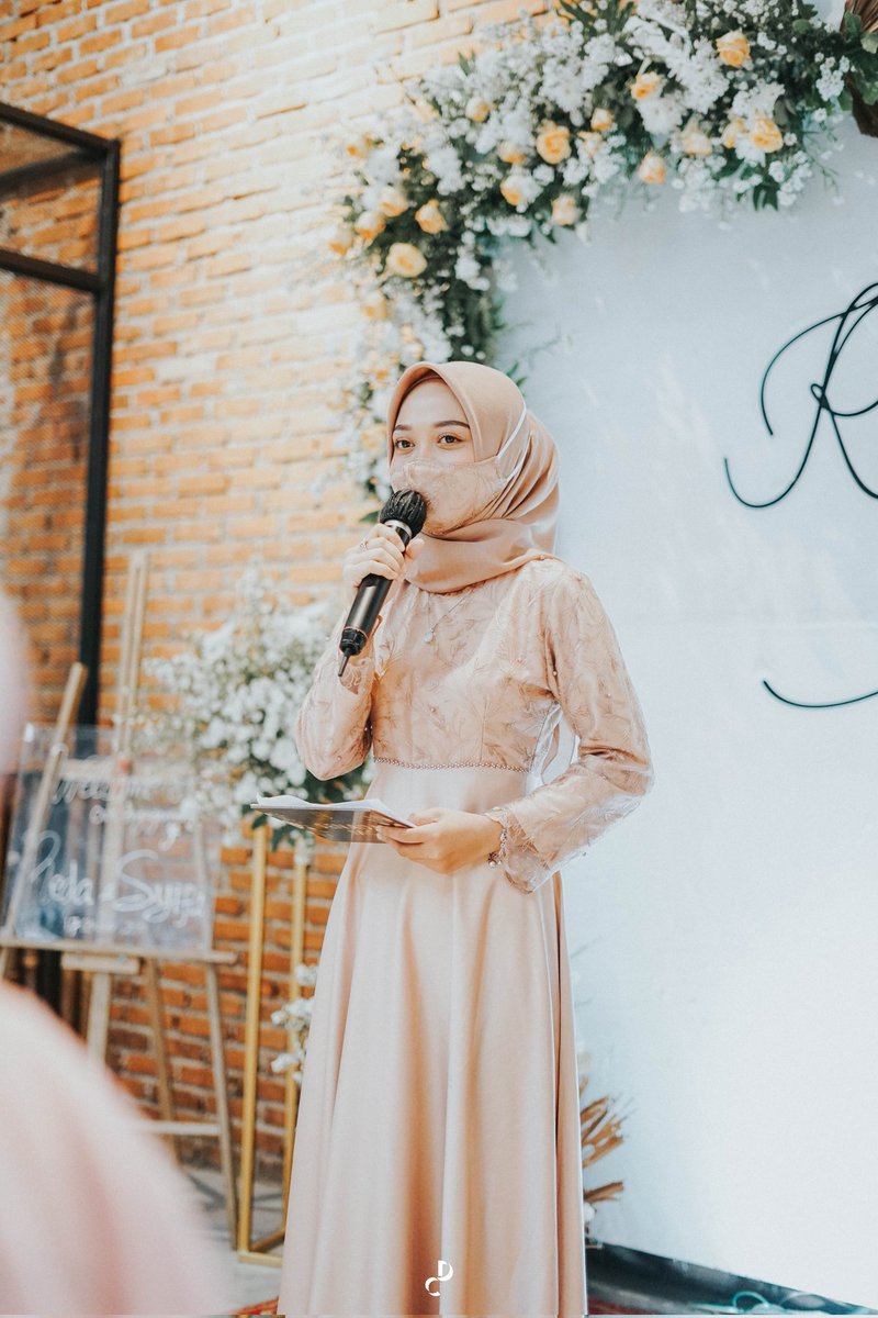 nadaalyaf's tweet photo. Ya Allah semoga pekerjaan hobiku yg selama ini freelance , bisa jadi pekerjaan inti ❤😇 https://t.co/2GE7ePGBJV