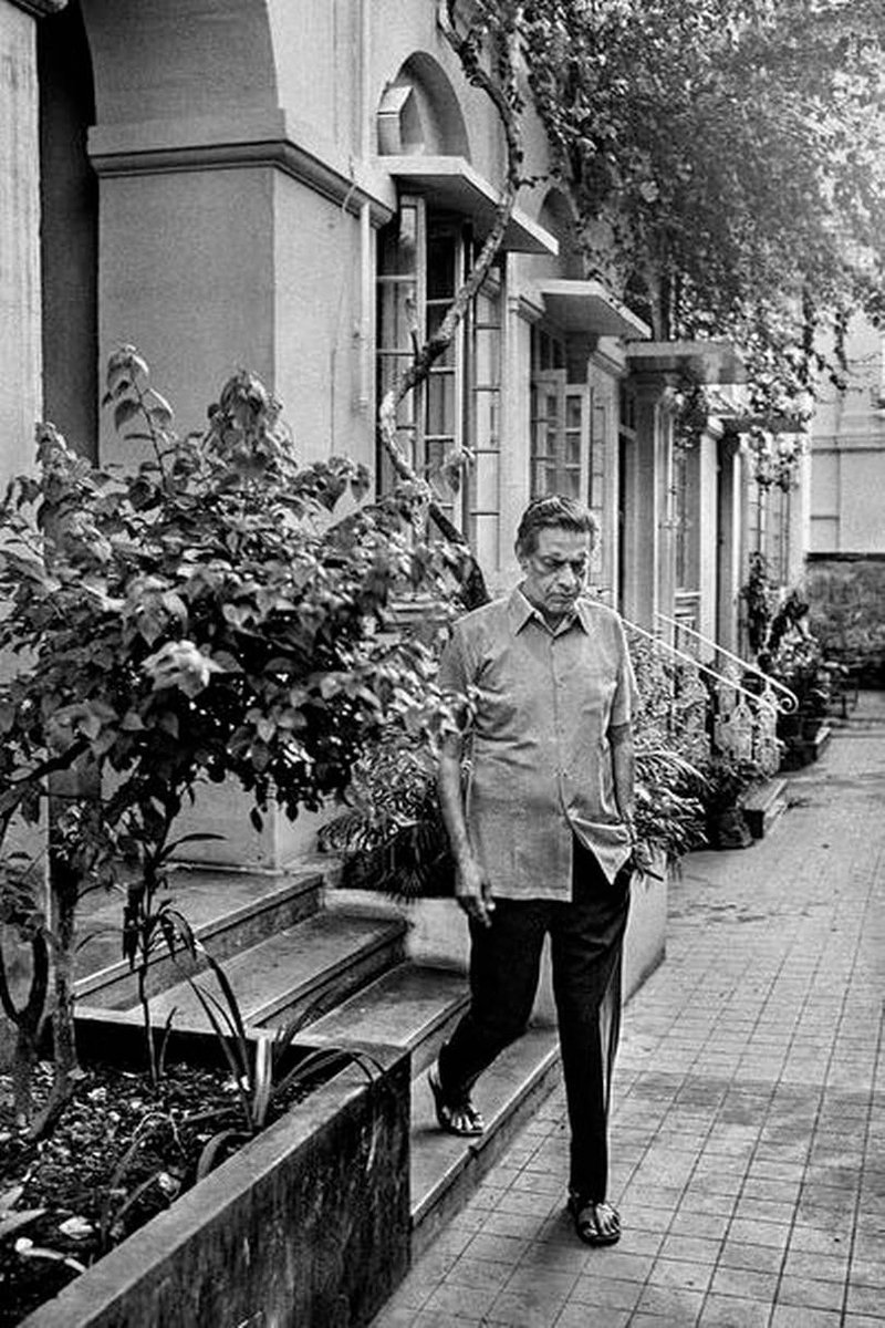 Frontline tweet media