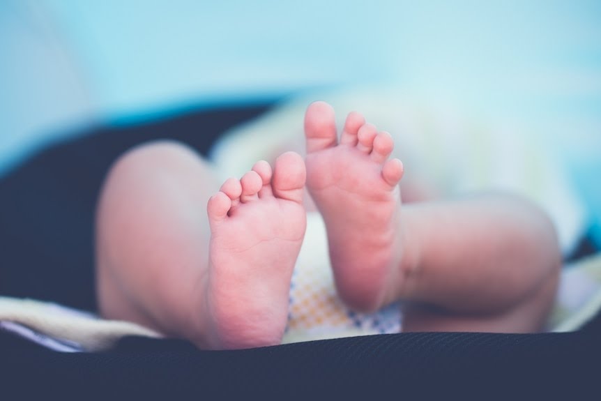 thegirdlengr's tweet photo. Just IN: We Are GUILTY 😩
#Australia: A Perth mom and grandmother have avoided being sent to jail for planning to have #FGM done on a newborn baby girl.
The 23 year-old-woman had given birth to the child two weeks earlier and in January this year, she and her mother, who was aged https://t.co/R7cVWYzqmL