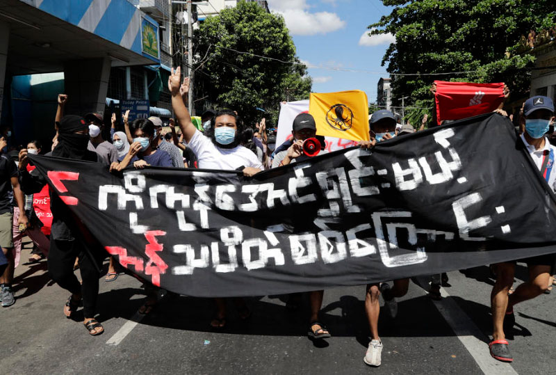 MizzimaNews's tweet photo. #Myanmar response to #demonstrations ‘crimes against humanity’ - UN | Mizzima Myanmar News and Insight https://t.co/HgtVUWFMCl
-------------------------
Please support Mizzima Media sustainability by clicking the link to donate - https://t.co/trfff3WHYG https://t.co/acOfYrkmr2