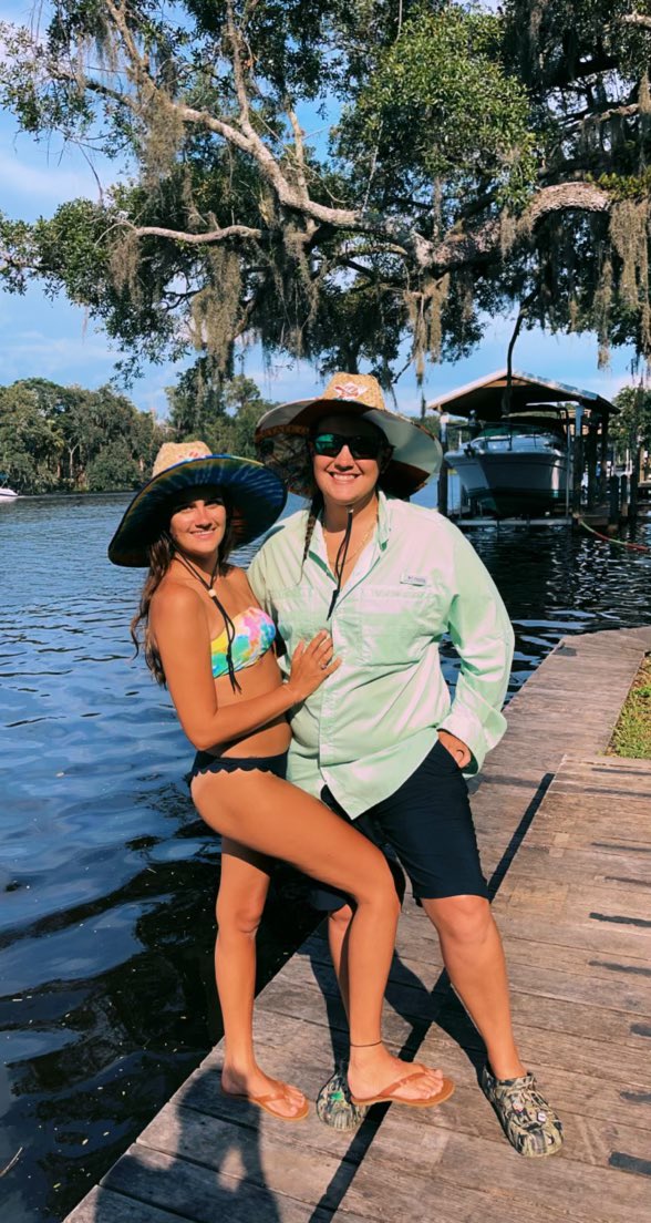 miamicanes90's tweet photo. Easily My FAVORITE Person πβ€οΈ
#MrsMurray https://t.co/4h5TdLsKWy