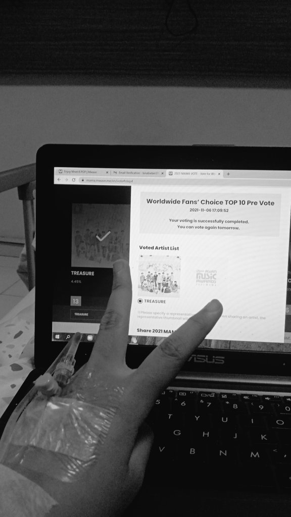 junkyus_wife's tweet photo. Maaf ya aku jarang on, dan ga bantu hype di Twitter, jgn unfol ya🙏🏻 tapi aku tetep ngevote di web kok👍

I vote #treasure for #MAMA2021 https://t.co/MdytHcCq1Y