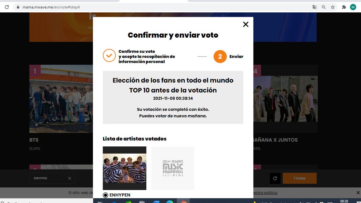 minhoons's tweet photo. no olviden votar o yo personalmente voy y las tiro de un puente https://t.co/C3DMAb85Z3