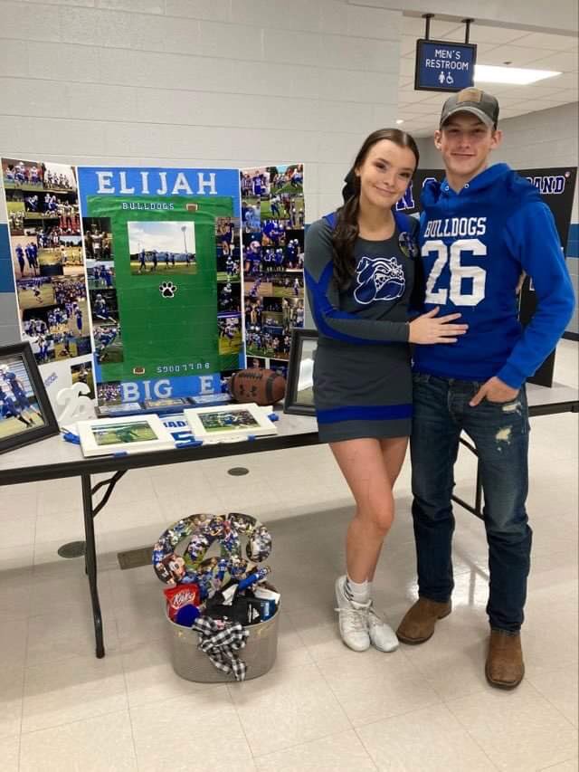 autumnnevaeh26's tweet photo. Forever thankful for my boy🥰❤️ so so proud of you. #26out #mineforever @ElijahBradley26 https://t.co/soNuE88CB9