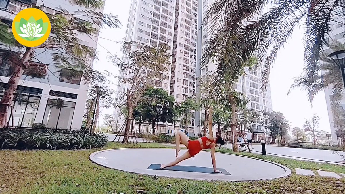 10'Yoga
youtu.be/NbZB39fsF10