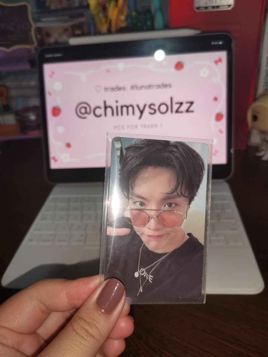 chimysolzz's tweet photo. WTT LFT ONHAND PH  

MOTS ON:E BLU-RAY

Have: J-Hope / Hobi + JK Tear O / OR JK MOTS persona V1 / OR CASH

Want: Taehyung / V OR Jungkook / JK 

- Can also be traded to MOTS ON:E DVD JK/V pc (no plus one pc, just cash)

bts br blu ray taehyung jimin jk jungkook jhope hobi hoseok https://t.co/PWWPwJtnoL