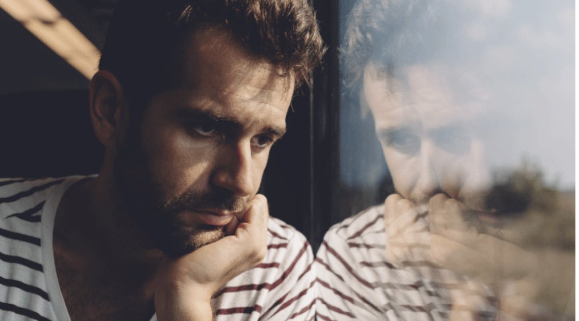 KydonMPH's tweet photo. Daylight saving time is here and winter is fast approaching, which means symptoms of seasonal depression can starting increasing for some. Check out this article by @UnityPointNews on how to combat seasonal depression #MPH791 #SAD
https://t.co/0cNMQLAA2O https://t.co/4t2QUjpBN1