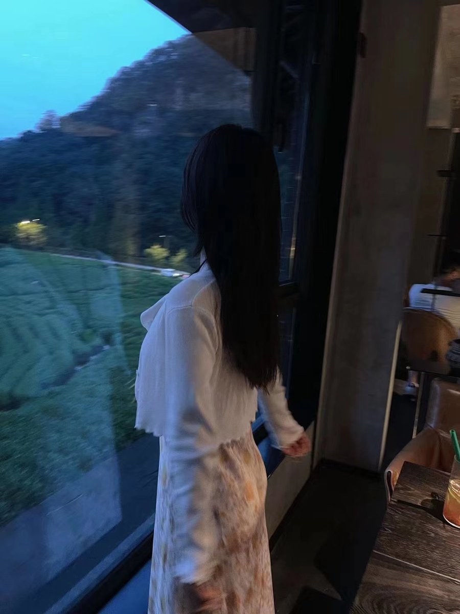 不绿不奴，只是给生活加点乐趣而已，不求单男18cm半个小时，对这个也没啥要求，但求单男有素质听话尊重女性彼此能看得上眼。别打个招呼就感觉别人媳妇必须让你玩是的。
#北京夫妻 #北京情侣 #北京单男 
@wqganenshi https://t.co/dxgSiceqxX