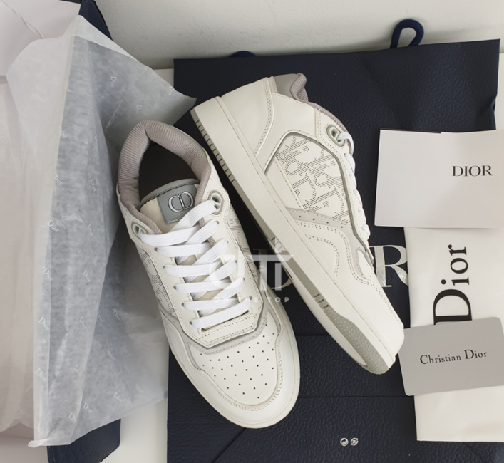 mutation21's tweet image. 국가상관없이 전세계배송가능! 컴플레인 거의없는 현지최고샵!
장수샵인만큼 많은 노하우로 제품품질 항시상승!(강력추천!)
onthetop3.com
#루이비통 #구찌 #샤넬 #프라다 #에르메스