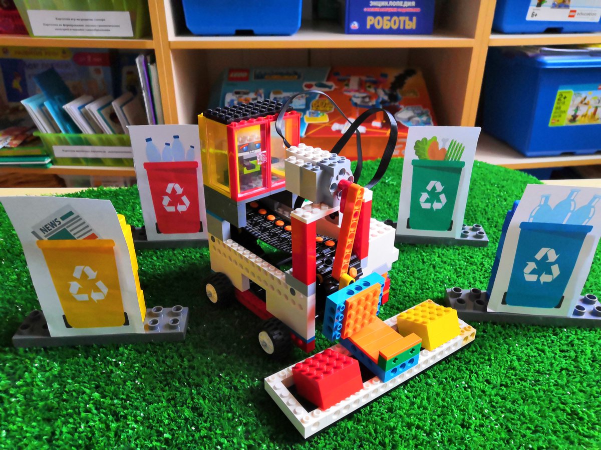 Подведены итоги городского конкурса по творческому моделированию «Конструкторские идеи», в котором приняли участие 167 воспитанников в возрасте 4-7 лет из 36 муниципальных детских садов.