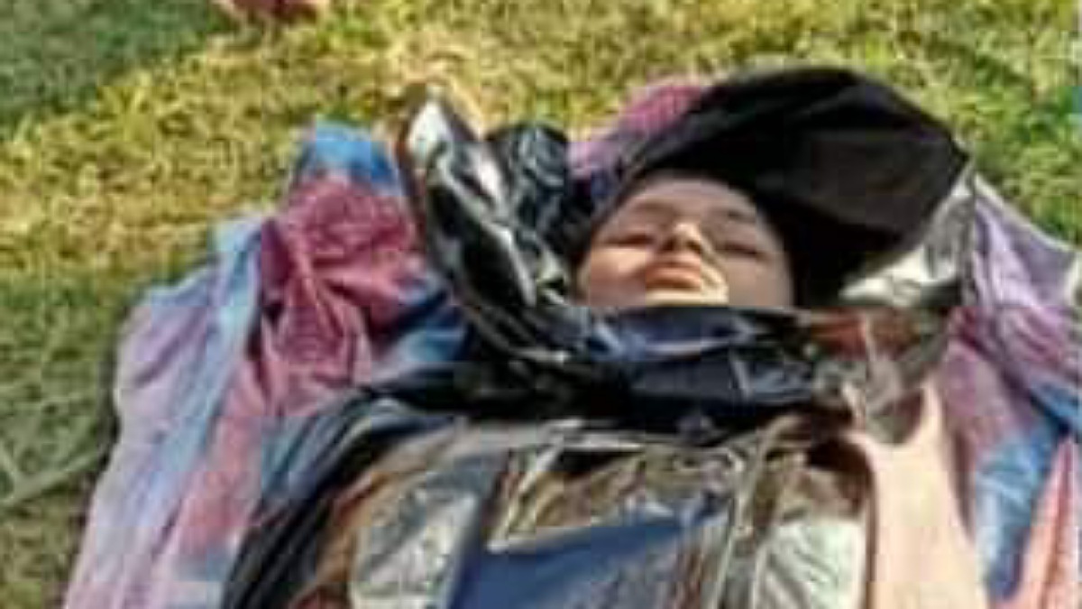 HinduVoice_in's tweet photo. #WestBengal 
#Coochbehar 
A minor hindu girl under Ghoksadanga P.S. did suicide as she was facing threats to be married forcefully by a muslim youth Rahul Islam. The youth regularly called and gave threat to marry her. She couldn't bear that and did suicide. https://t.co/cCku3O0SmI