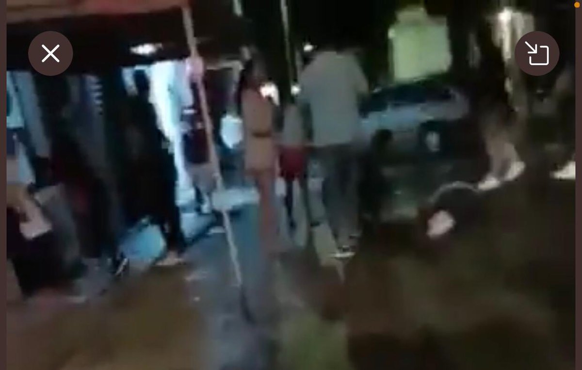 apdnoticias's tweet photo. Ataque a balazos en la colonia #Acapantzingo de #Cuernavaca. Al menos un muerto y dos heridos deja una agresión armada contra mujeres y hombres que se encontraban en la calle Zapata de dicha colonia. Seguimos informando. #NoticiasMorelos #Morelos https://t.co/oGe9zxrLOw