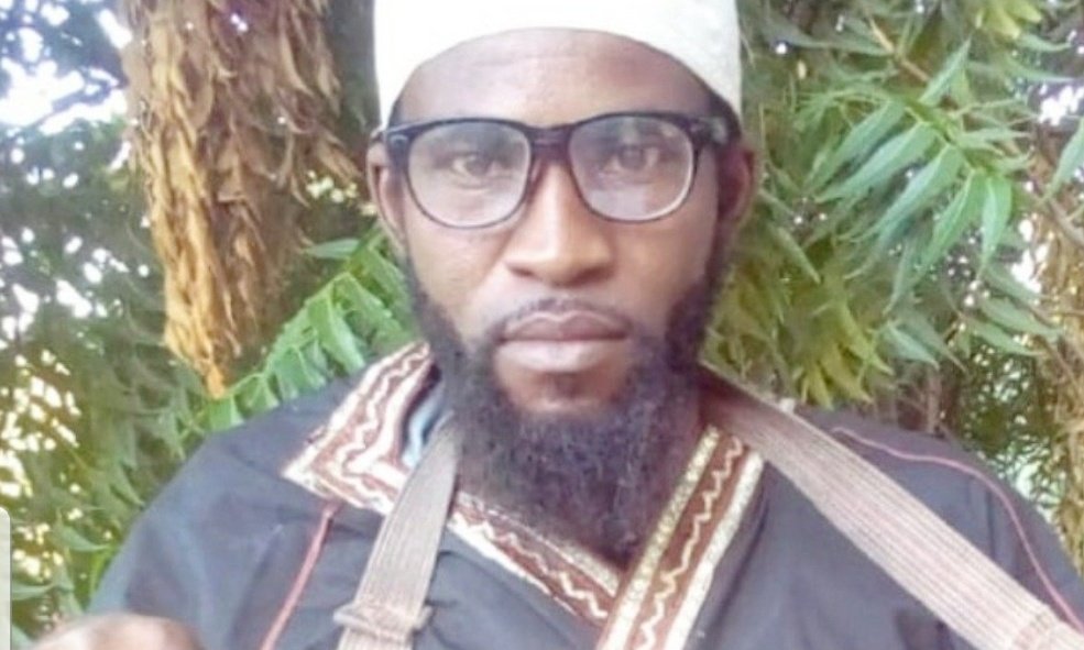 HumanityPurpose's tweet photo. #Nigeria
#BornoState
Voici le visage du nouveau #Barnawi de #ISWAP, Sani #Shuwaram. Il a été installé dans ses fonctions de #Wakil par le juge (#Alkali) Bukar Arge à #Kurnawa, leur fief dans le #LacTchad.
@SGahigi
@hansdemarie
@HumAngle_
@VincentFoucher
@HoinathyR
@LaVoixDuTchad https://t.co/IsXfOKi99c