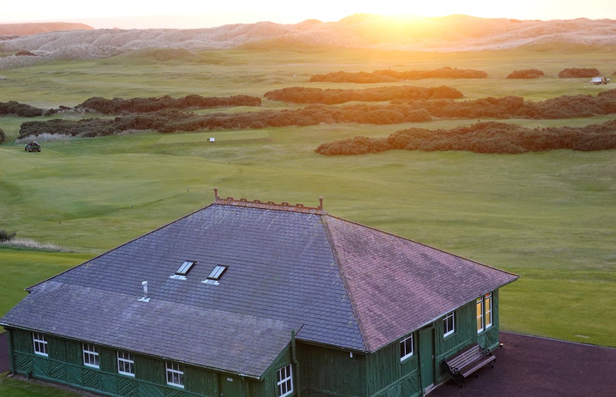 Crudenbaygolf's tweet photo. After a wild and blustery weekend, today is a beautiful November morning, with already lots of activity on the course in preparation for the golfers. Each day like this in November should be enjoyed. https://t.co/0pvuzbAPHB