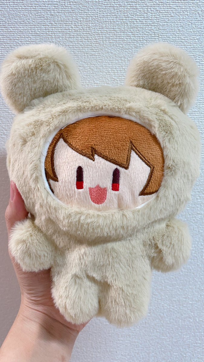 T_H0808's tweet photo. コツコツと作ってた着ぐるみが完全したので見てほしい笑

採寸ミスって後ろがちょっと開いてるけどいい出来だと思う‼︎✨
可愛い💕作ってよかった🥰

#未定事件簿 https://t.co/TtMo1gChBA