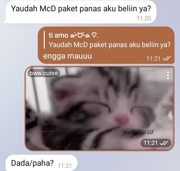 huangackerman's tweet photo. seperti cowo au, pacar ku gemes banget 😕 https://t.co/KdXNCApXME