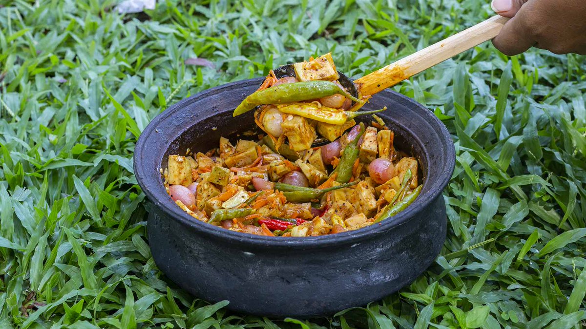 wadwathsala's tweet photo. දයියා පොලොස් අච්චාරු 🌶️🌶️
https://t.co/kJQIZ8YdPV

#lka #srilanka #villagefood #polosachcharu #babyjackfruitpickle #villagecooking #recipe #spicy #delicious #homemade https://t.co/oKF21n7cXr