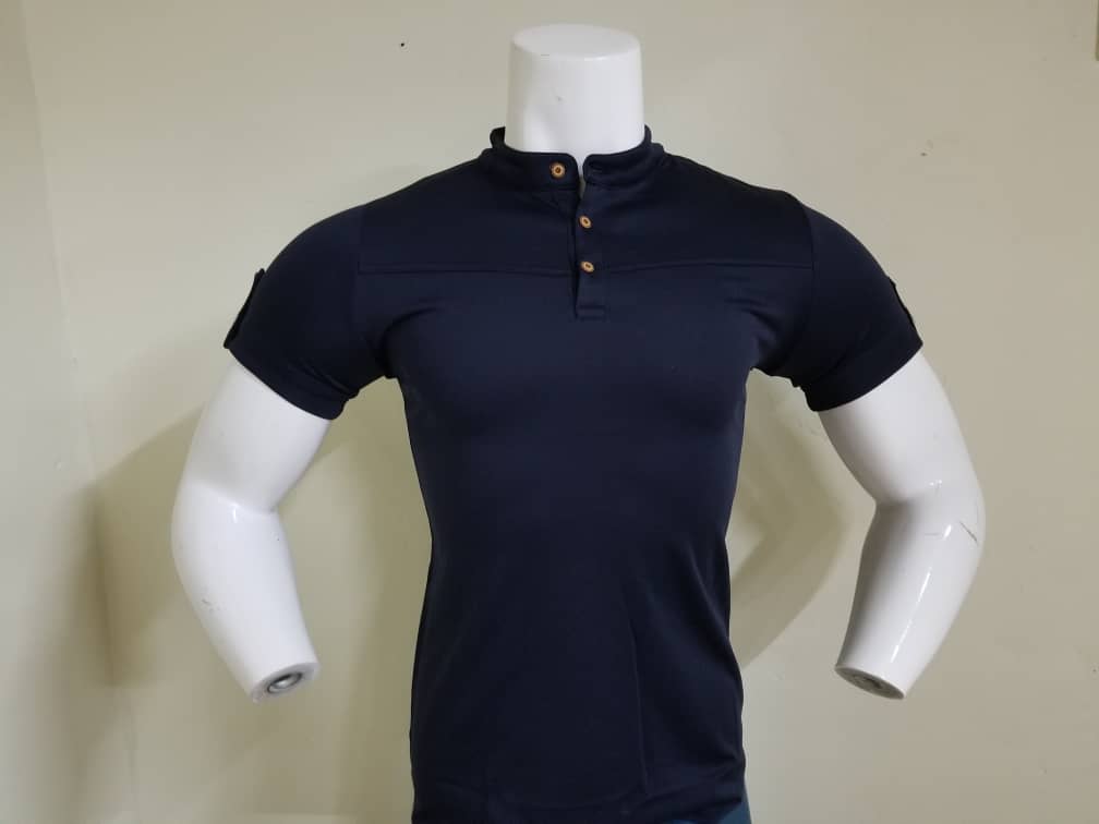 HenryRwomushana's tweet photo. Tshirts 30k each 
Jeans 45k each
WhatsApp-0783022601 https://t.co/YkeGi3lrV7
