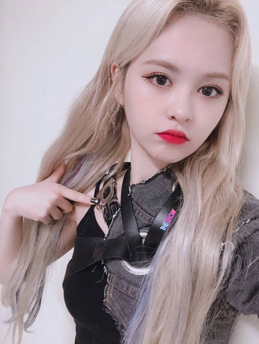 Everglow участницы ию. кабель lanmaster lan-5eutp-yl. Utp parlan cat 5e 4x2x0. пак джи вон. Everglow ию.