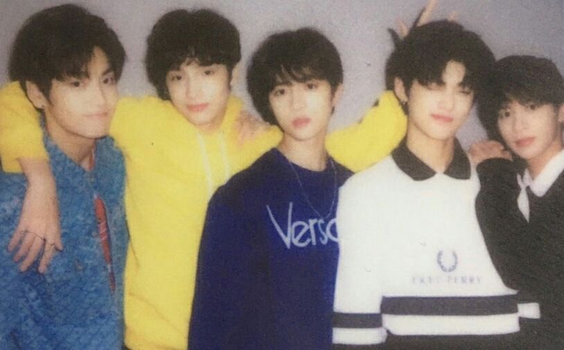 l09_0608's tweet photo. #MAMAVOTE #txt 이 사진을 봤는데도 그냥 지나친다? 그냥 공개처형감. https://t.co/ykr9ypc8GT