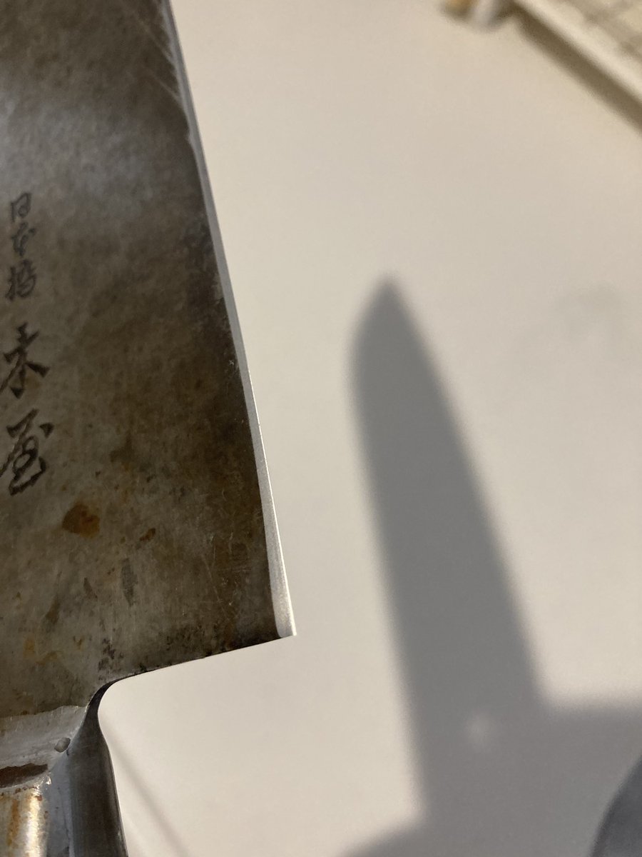 RTStage1's tweet photo. 本日は包丁研ぎのご依頼をいただきました！
もう少し行ったら埼玉、くらいの所でしたが張り切って行ってきました！
今回も報酬はコーヒー1杯♪

だいぶ綺麗に研いできました！！

#RTStage
#包丁研ぎ
#コーヒー1杯 https://t.co/R1M1vn0BS6