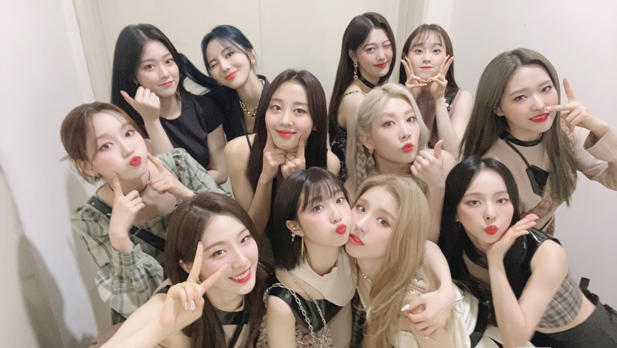#loona for #MAMAVOTE