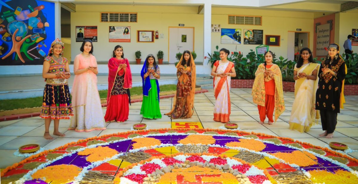 LAHSGwalior's tweet photo. On the occasion of #Deepawali, #LAHS #Gwalior students represented different states of India by wearing their cultural dress, and made a huge #Rangoli at school with the essence of Love &amp; Harmony signifying the essence of Unity in Diversity. https://t.co/120Vyal5Vl