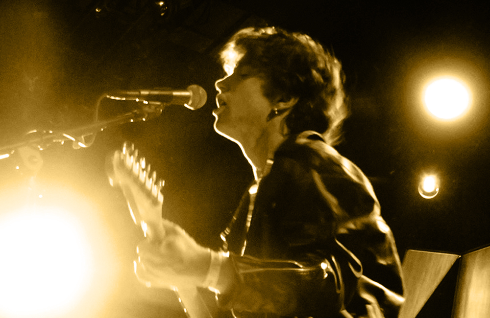 dreampropaganda's tweet photo. Yesterday in 2019 at Elsewhere Brooklynβ¦INHALER (071119) #InhalerDublin #elsewherespace #elsewherebrooklyn #inhalerband https://t.co/mrymqoWQlX