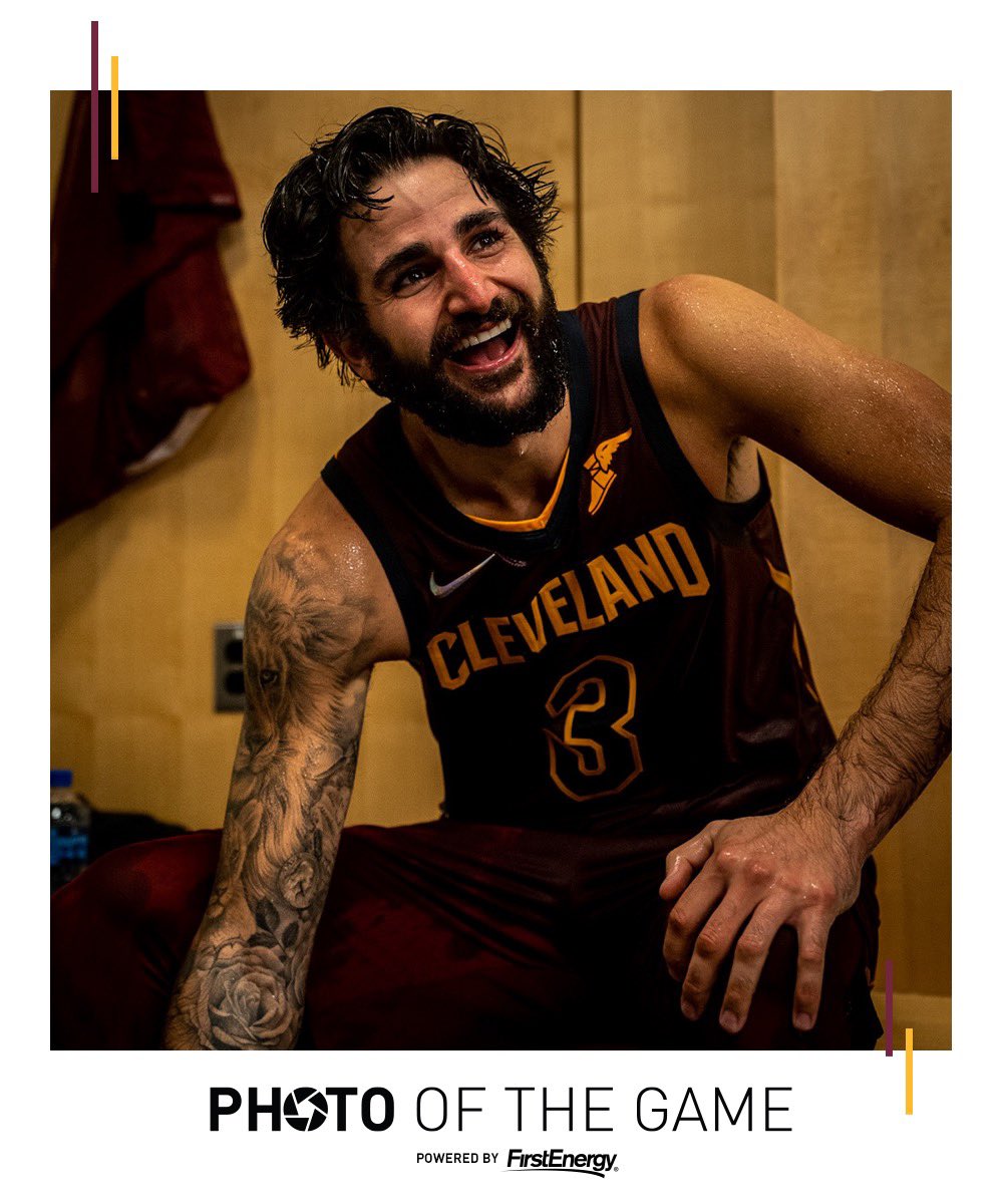 NBAspain's tweet photo. Ricky Rubio

37 PTS 
10 AST
8-9 TRIPLES 

Primer jugador en la historia de la NBA con 30+ puntos, 10+ asistencias y 8+ triples saliendo desde el banquillo

📸 @cavs https://t.co/IEhdYkR9Rm