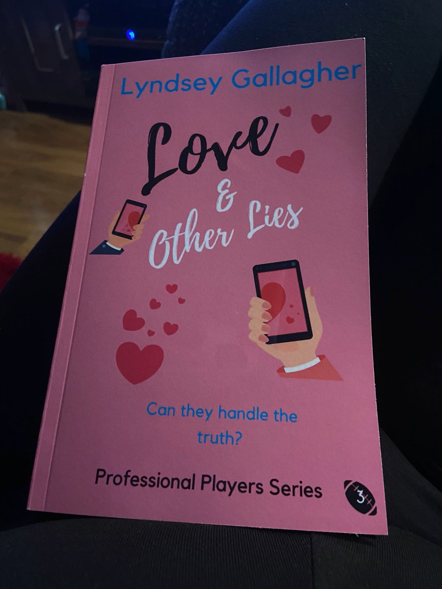 Book baby number five publishes Friday! Pre-order a copy now! 

Love &amp; Other Lies amazon.co.uk/dp/B09L3SR9LL/…

You can also catch up on the series on kindle unlimited. 

I still have a #bookhangover from The Idea of You. What’s your current read?