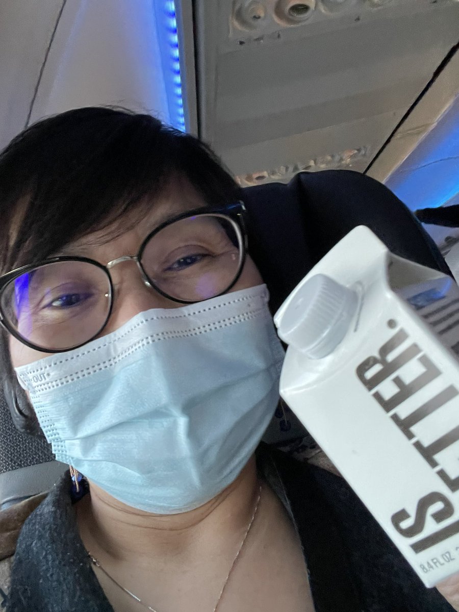 BKokrine's tweet photo. #SpotTheBox @AlaskaAir @boxedwater https://t.co/usYrcUDutU
