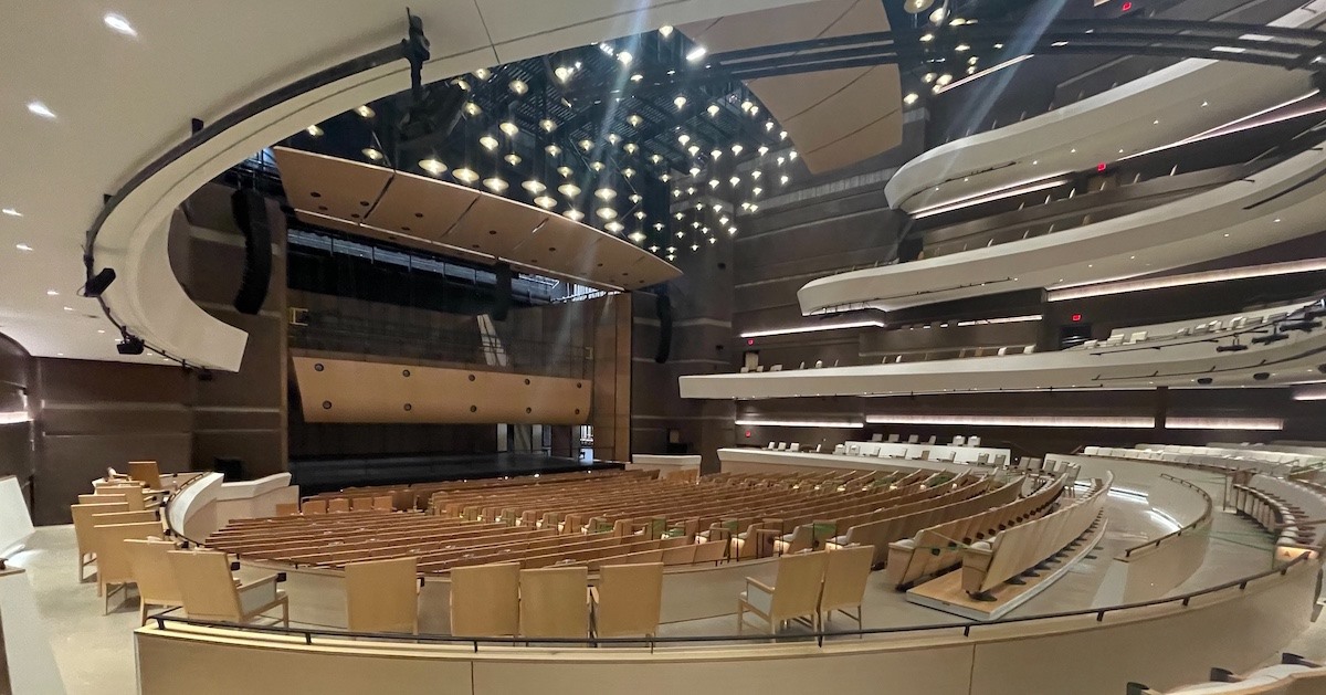 StageAudioWorks's tweet image. #buddyhollyhall is a symbol of renewal for Lubbock City, TX. Multipurpose by design, it's a community space for world class performing arts, with @dbaudiotechnik #YSeries and #ArrayProcessing for flexibility on the fly.
Discover #R1: bit.ly/2ZiWF7G
#dbaudio