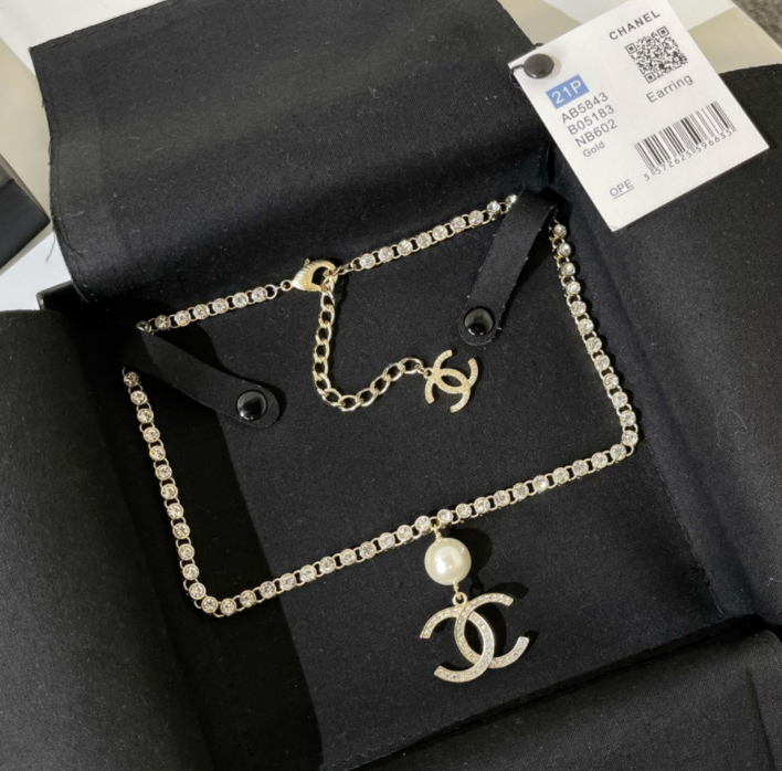 아무도 신경않쓰고 보이지않는 구석도 디테일하고 세밀하게 만들어드립니다 !!!!!
허접하게 할거였으면 시작도않했습니다!착한가격과 높은질량과품질로 이어가겟습니다 ~ 고고~
onthetop3.com
#루이비통가방 #크로스백 #디올가방 #셀린느토트백