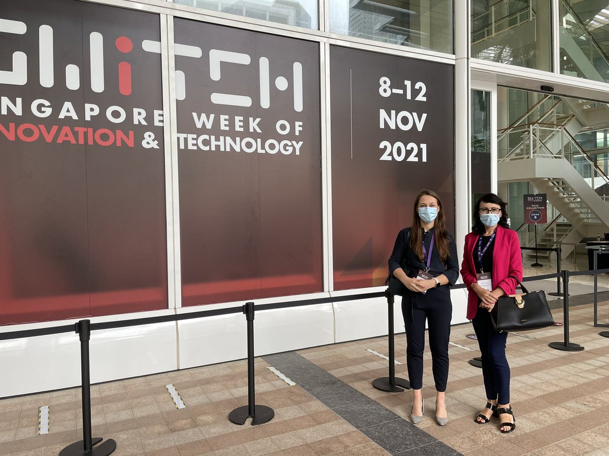MagdalenaSmolak's tweet photo. @SwitchSingapore 🇸🇬 has begun! #Poland 🇵🇱 among over 40 countries, showcasing smart technologies making the world a better place @VueStorefront #sunroof @airlyorg @StethoMeR @FibriTech #versabox https://t.co/SY7634Sz1W
