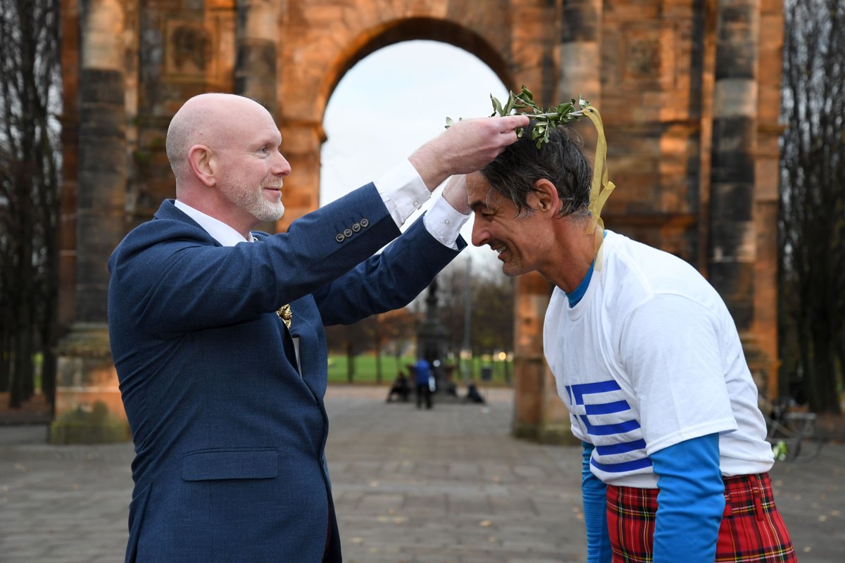 LordProvostGCC's tweet photo. Delighted to have welcomed @Agis_Emmanouil to Glasgow Green after running 2421km from Athens to Glasgow! Raising awareness of climate action along the way. An astonishing feat, worthy of the ancient Olympiads! #2421ClimateRun #COP26 @COP26 @WWFScotland @GreeceinUK https://t.co/N8PEyU7jVW