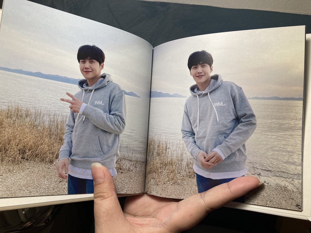 kangamp0117's tweet photo. แจก Mini Photobook #คิมซอนโฮ ขนาด 6*6" สุ่มจากรีทวิต วันที่ 10 พ.ย นี้ มีแค่ 1 เล่มนะคะ รูปด้านในเป็นรูปจากในไอจีคุณคิมซอนโฮ คอนเฟิร์มว่าหล่อทุกรูปค่ะ😊😊😊 https://t.co/m3aSDJd5RV