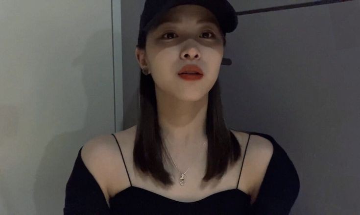 hi, let me introduce myself. this is a happy account, you can be friends with me or not
The door of friendship is wide open.
I use Ryujin as my fake face, I hope you enjoy