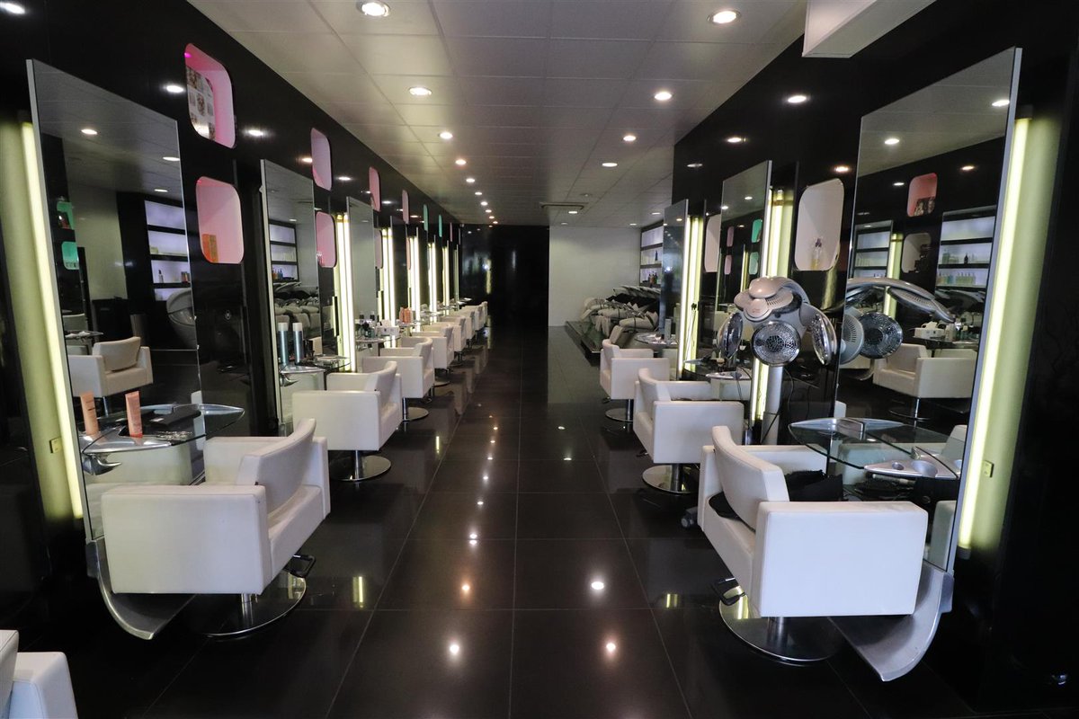 dpsestatesltd's tweet photo. We are calling all hair stylists looking for a space to work their magic! ✂️

A unique property to let has become available on Ber Street! A beautiful hair salon/barbers, based in a prime location in the city centre.

Visit our website to find out more. https://t.co/DvYlrtk4Mv https://t.co/5BsCzrkUcr