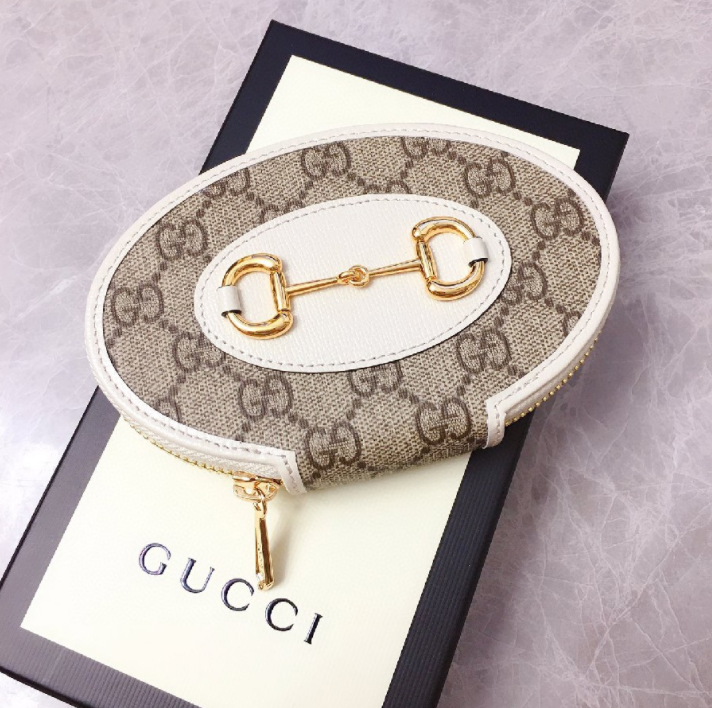 아무도 신경않쓰고 보이지않는 구석도 디테일하고 세밀하게 만들어드립니다
허접하게 할거였으면 시작도않했습니다!착한가격과 높은질량과품질로 이어가겟습니다(강력추천!)
ycc456.com
#루이비통가방 #크로스백
#디올가방 #셀린느토트백 #셀린느가방