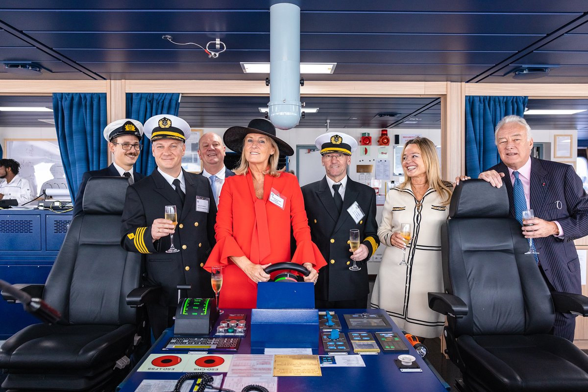 Exmargroup's tweet photo. On November 4th we had the honour to celebrate the Naming of M/V #FlandersPioneer. 

The fully refrigerated gas carrier was named in the presence of the priest, Godmother, our CEO and the Executive Chairman.

We wish her fair winds and following seas! https://t.co/er2Gd7oPla