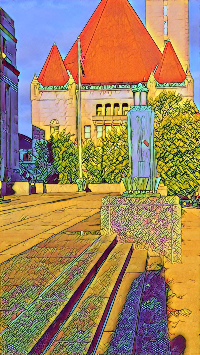 vintiga's tweet image. A St Louis Scene

#StLouisScene #Scene #StLouisPostalService #Downtown #DowntownStL #DowntownStLouis #WalkAbout #Outside #Art #Photography #Colorful