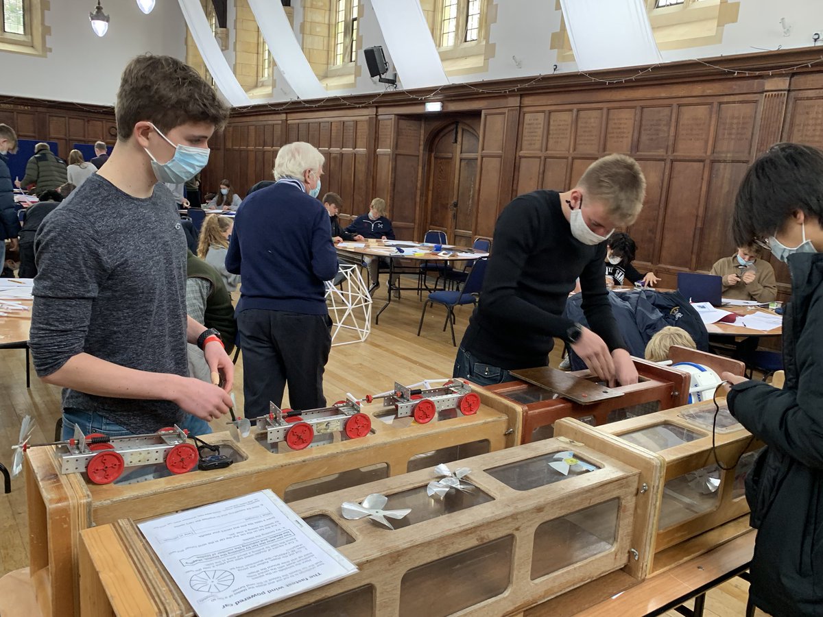 KSBScience's tweet photo. Engineering Day 2021 - Fantastic progress already in our buildings and turbine blades!
@KSBScience @KSBDT @KingsBruton #KSBPhysics #KSBDesignTechnology #KSBSixthForm #KSB5thForm https://t.co/q9J46N6AV9