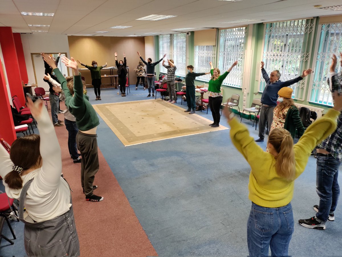 insane_root's tweet photo. After over 2 years we're so thrilled to be back in a rehearsal room to begin #HanselandGretel @ArnosValeCem Beyond wonderful to have our board, cast, creative &amp; project partners join us for our meet and greet this morning @bricksbristol Can't wait to share more with you! https://t.co/8E5vas0Y6Y