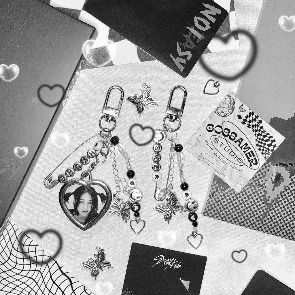 gossamerstudio's tweet photo. wts lfb ph only
BATCH 8 CUSTOMIZED KEYRINGS
ASTRAL COLLECTION

✶ pre-order period: 11/08 - 11/12
✶ dop: 11/13
✶ shipping period: 11/20- 11/23
✶ mop: gcash
✶ mod: ggx/sco
✶ PHP170-220
✶ limited slots only (max 5 keyrings per person)

ꕀ ORDER HERE: https://t.co/2gznQKjtbg https://t.co/HwlI6S2Zbx
