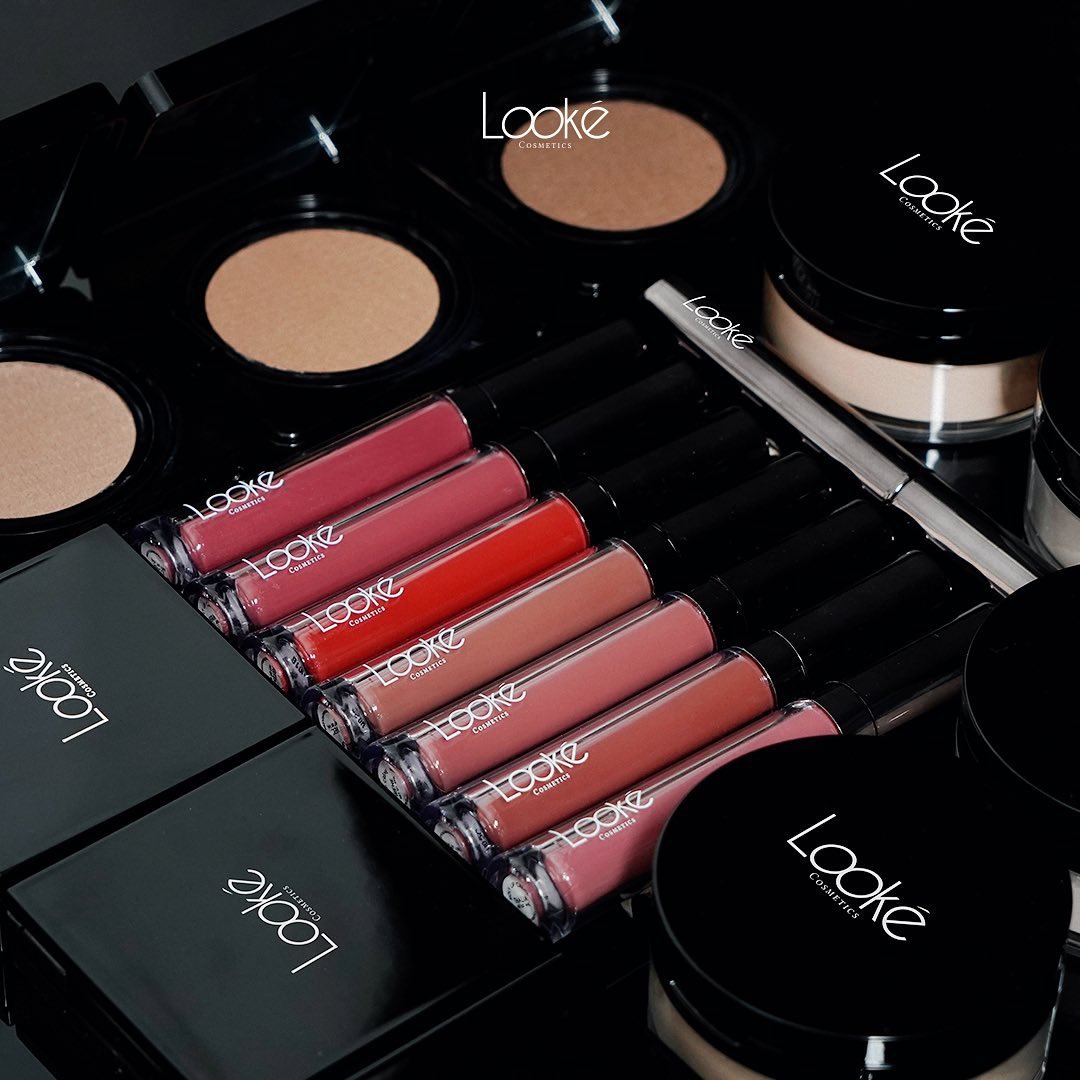 lookecosmetics's tweet photo. ✨11.11 SALE IS COMING!✨
Rekomendasi produk yang wajib kamu CHECKOUT 11.11 nanti dan kumpulan racun dari para Goddess yang bikin kamu auto mupeng produknya!
Jangan lupa ramein dulu siapa tau kamu dapet kejuan dicheckout-in sama minké!👀
#TheGoddessTale https://t.co/zui2YeMCA1