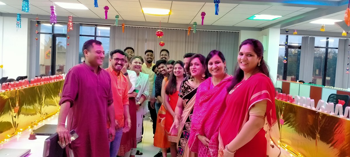 manoramasoft's tweet photo. Diwali Celebration at Manorama Infosolutions Pvt. Ltd.
#DiwaliCelebration #DiwaliEnjoyment #FestivalVibes
#ManoramaInfosolutions #MIPL #DiwaliWishes
#DiwaliFestival #FestivalofLights #Healthcare #Diwalivibes https://t.co/fPczRm0AwV