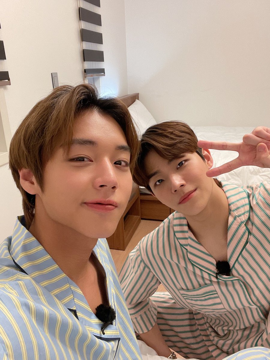 GHOST9OFFICIAL's tweet photo. [#손준형]

힐링여행기 사진 풀기 :-) https://t.co/gvdvoGrHjE
