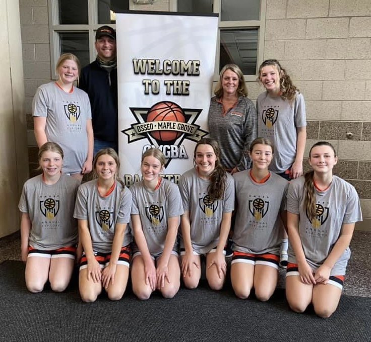 LoloElse's tweet image. Proud of these girls battling hard and placing 3rd in our first tourney of the year!  Looking forward to a fun season!👏🏀🥉 @TigerCoachSarge